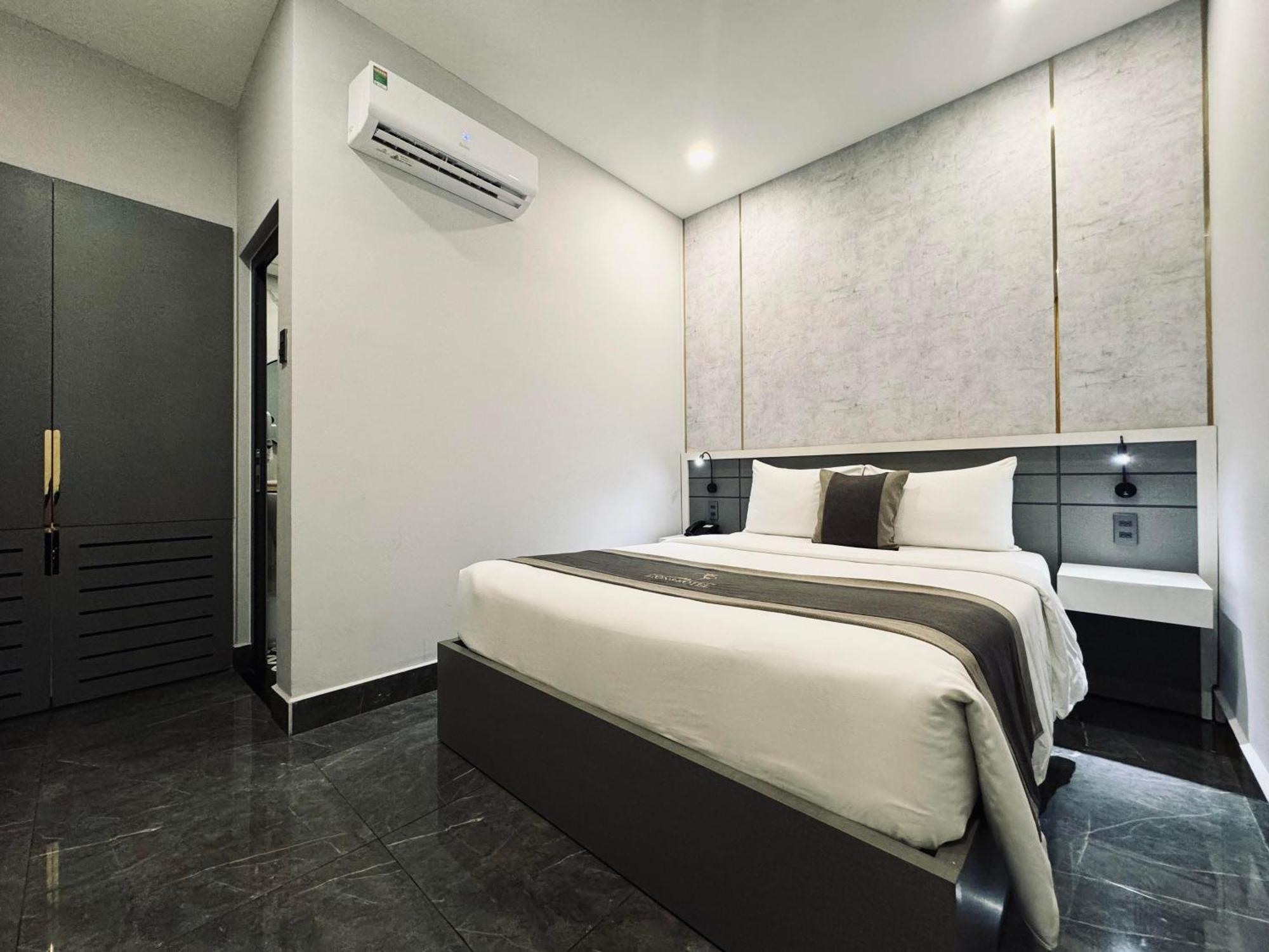 Lion 8 Hotel Can Tho Exterior foto