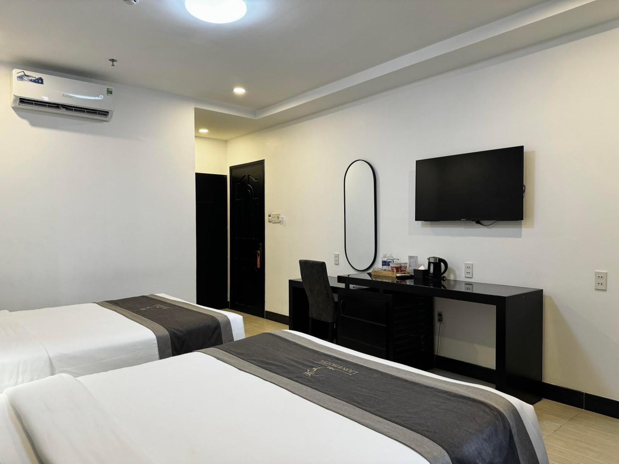 Lion 8 Hotel Can Tho Exterior foto